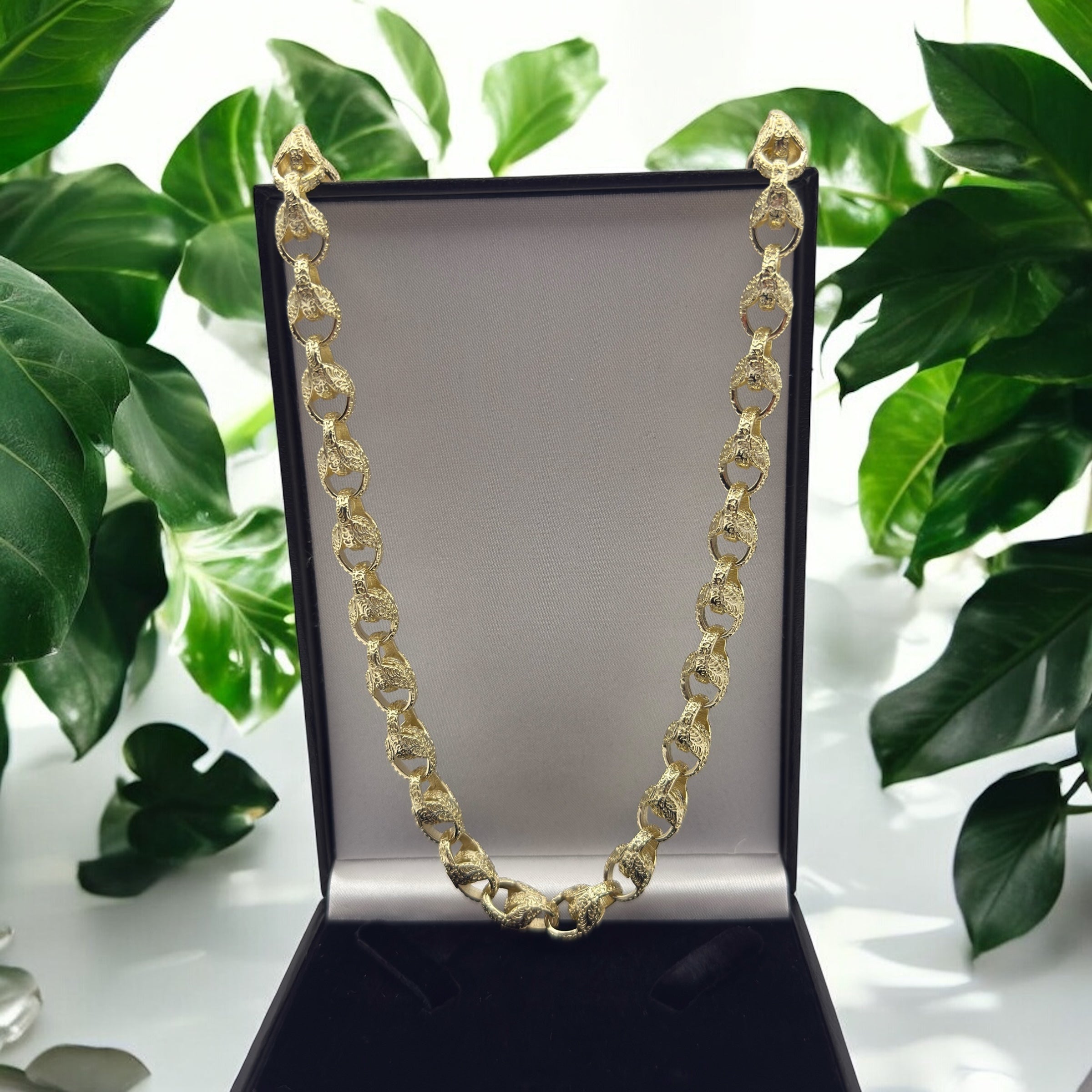 WELDED 9MM GOLD PATTERNED TULIP CHAIN - FULLY PATTERNED